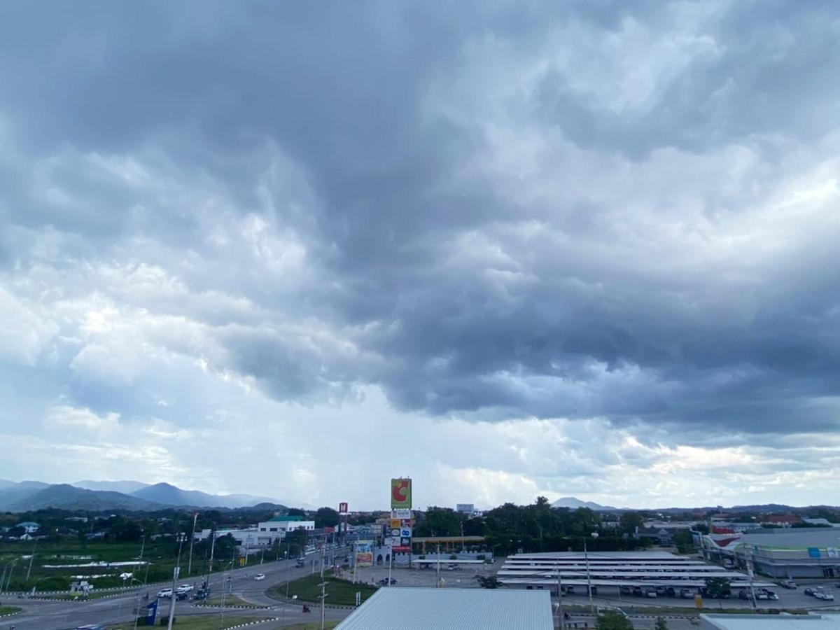 วัน บัดเจท เชียงราย สนามบิน One Budget Hotel Chiangrai Airport Exterior photo