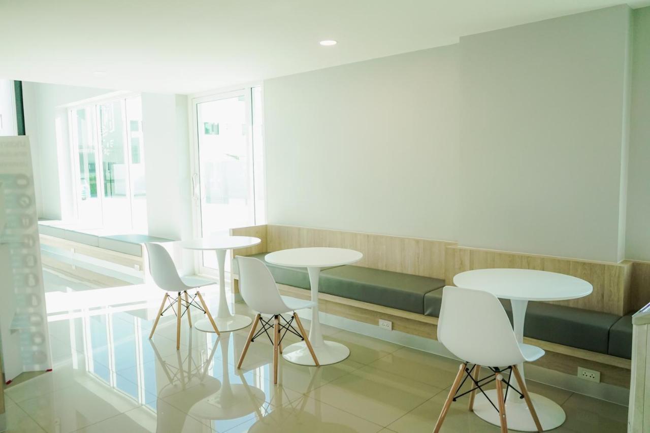 วัน บัดเจท เชียงราย สนามบิน One Budget Hotel Chiangrai Airport Exterior photo